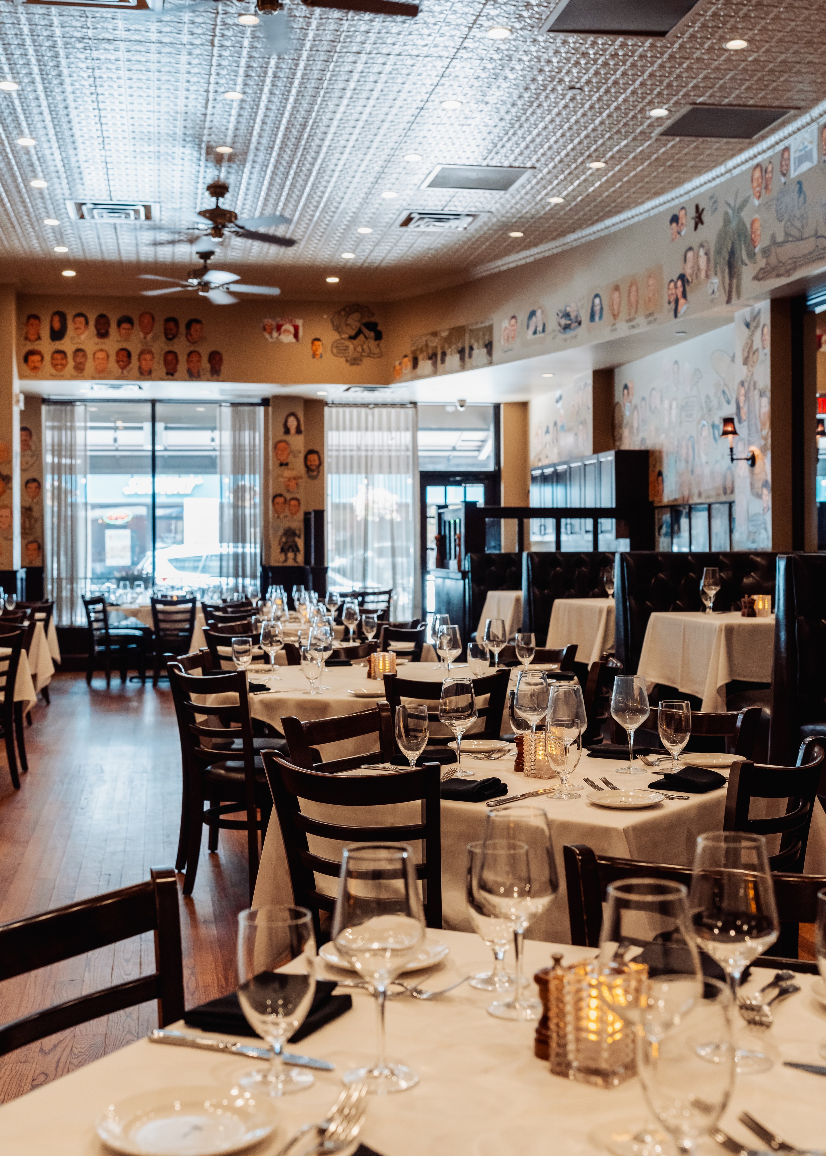 Contemporary restaurant dining room with modern lighting and elegant decor